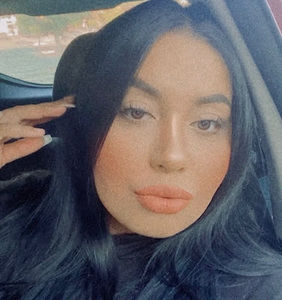 Meet your Posher, Yasmin